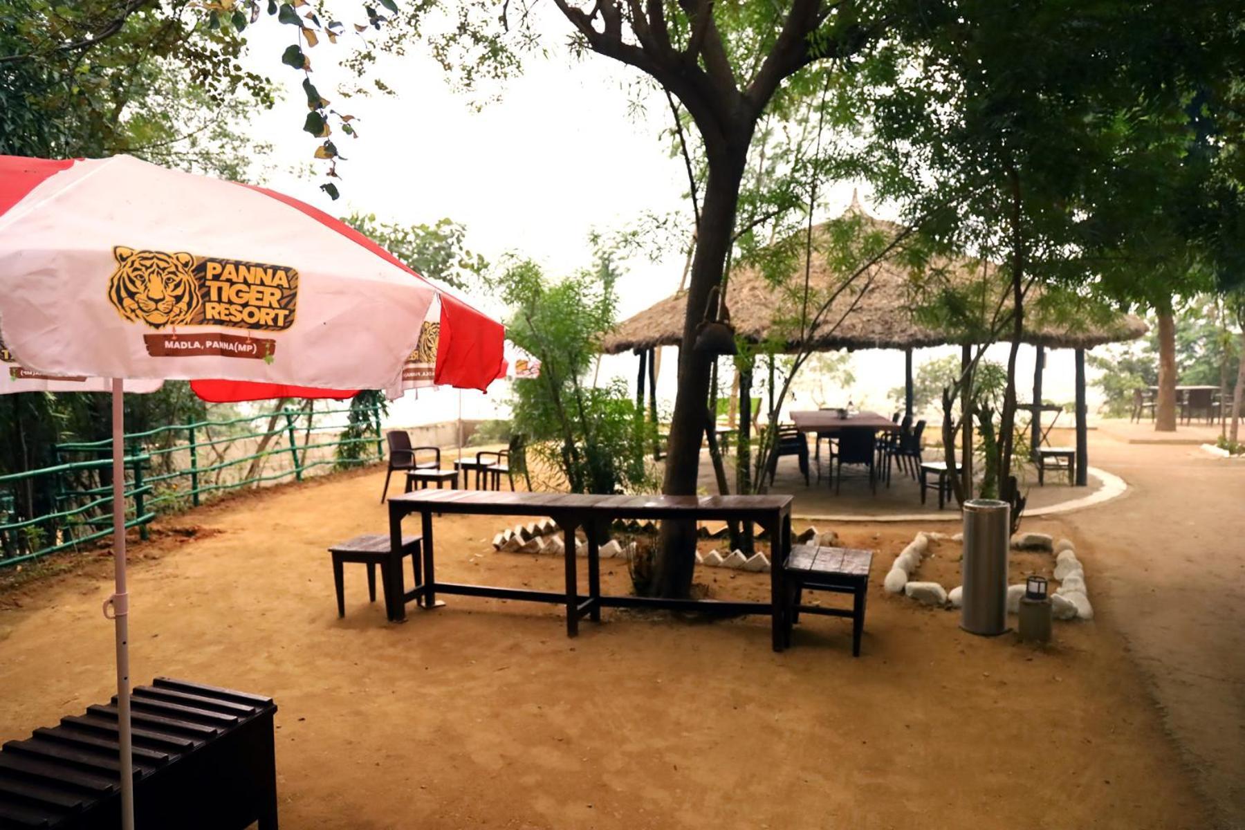 Panna Tiger Resort- Riverside Property Rājgarh Exterior foto